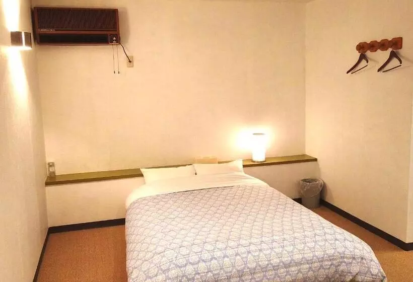 ペンション ホテル　ロマン