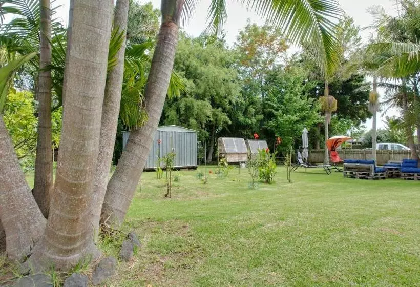 Majatalo Huriana Place