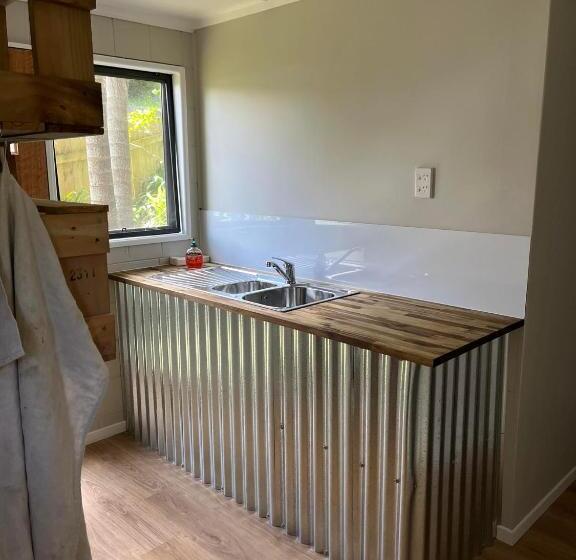 بنسيون Huriana Place