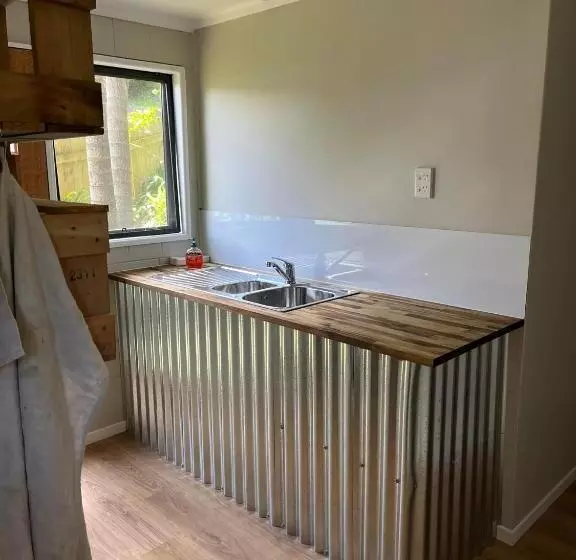 Majatalo Huriana Place