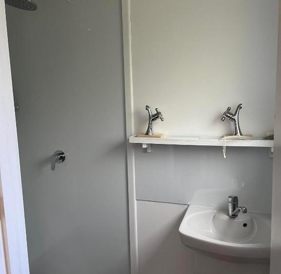 بنسيون Huriana Place