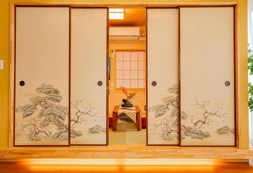 Pensão Kyara Hotelミスミ501