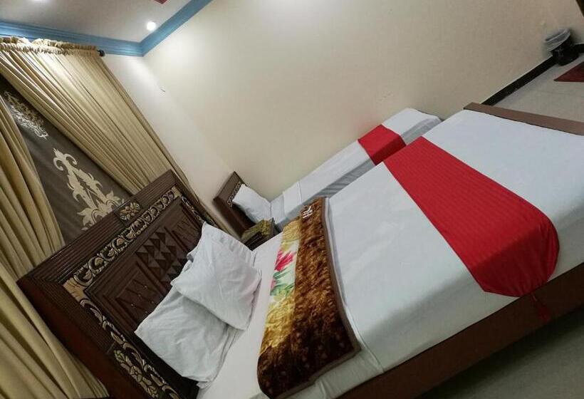 پانسیون Royal Inn