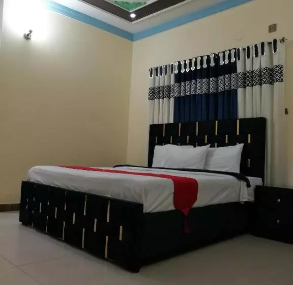 پانسیون Royal Inn