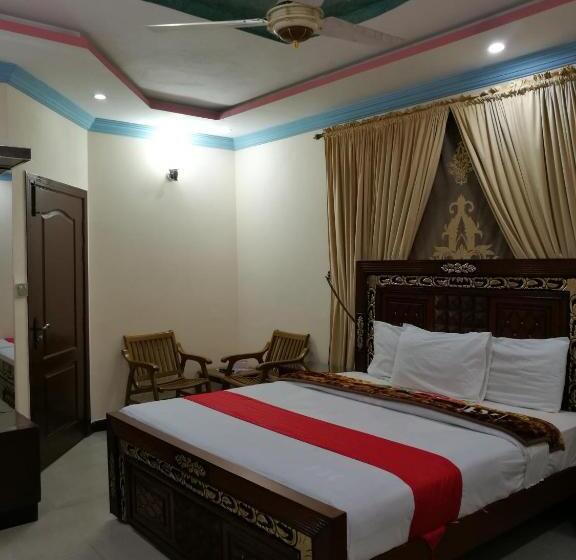 پانسیون Royal Inn