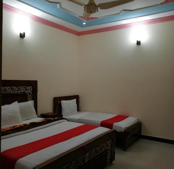 پانسیون Royal Inn