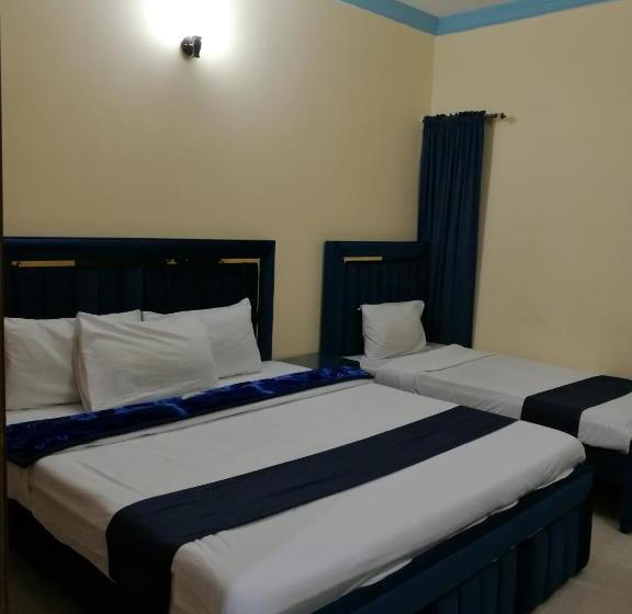 پانسیون Royal Inn