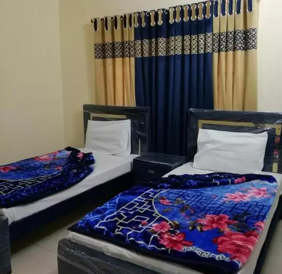 پانسیون Royal Inn