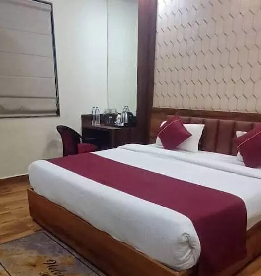 Shivhari Hotel & Resort