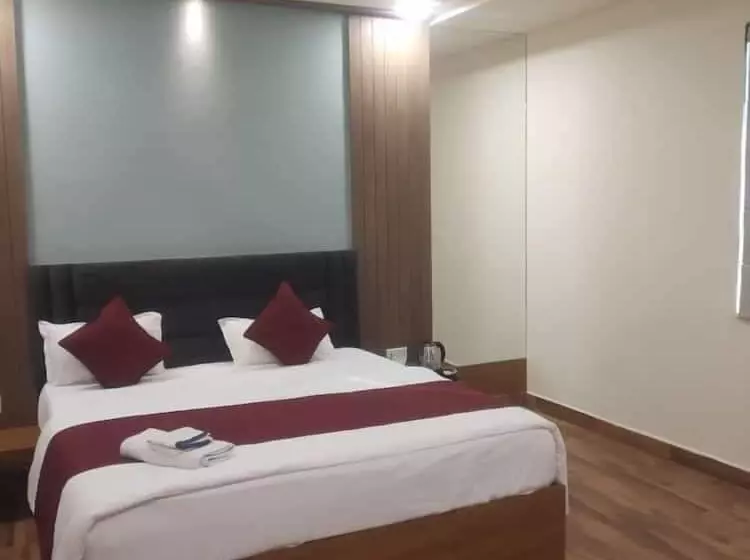 Shivhari Hotel & Resort