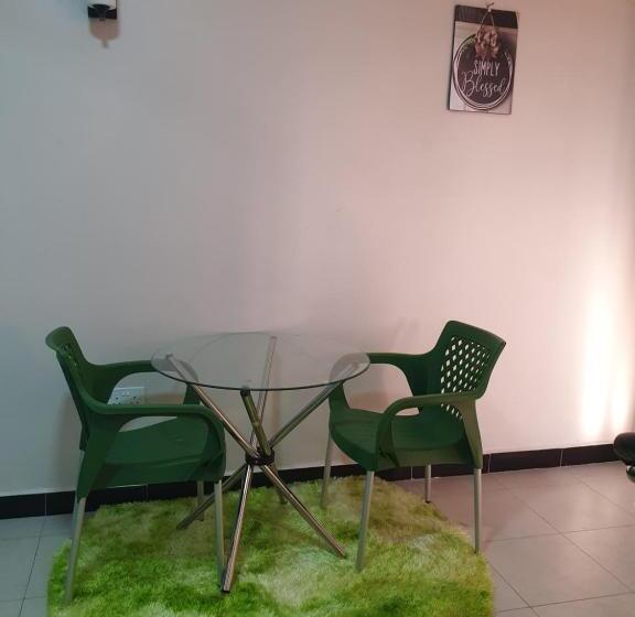 تختخواب و صبحانه Amani Court Eldoret, Annex