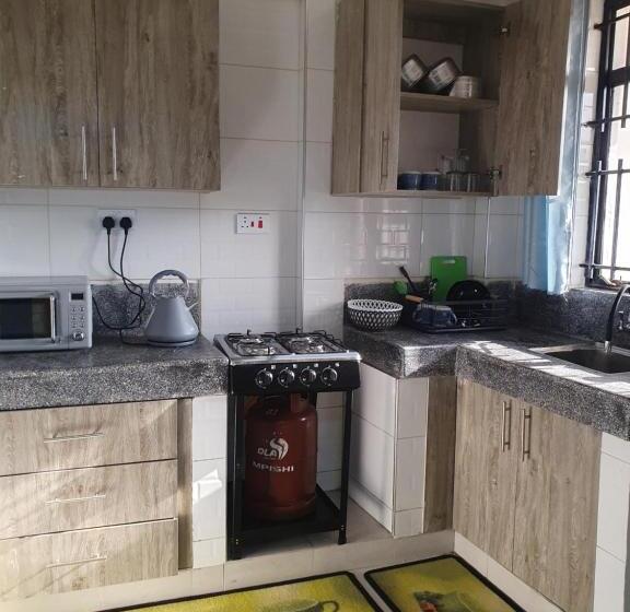 تختخواب و صبحانه Amani Court Eldoret, Annex