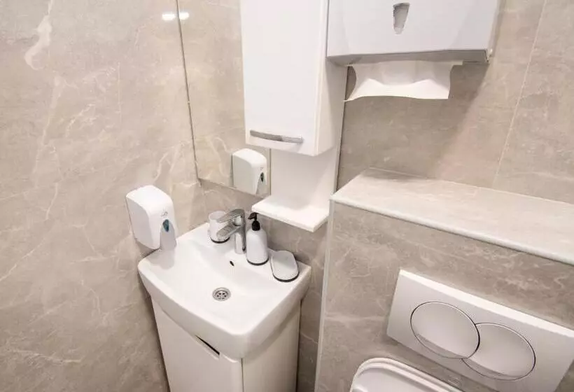 تختخواب و صبحانه Apartmani Sebastijan