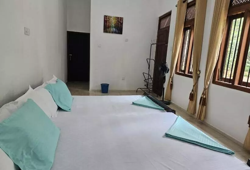 Aamiaismajoitus (B&B) Ceylon Rich Leaves Ella