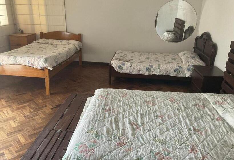 تختخواب و صبحانه White House   Casa De Interacción