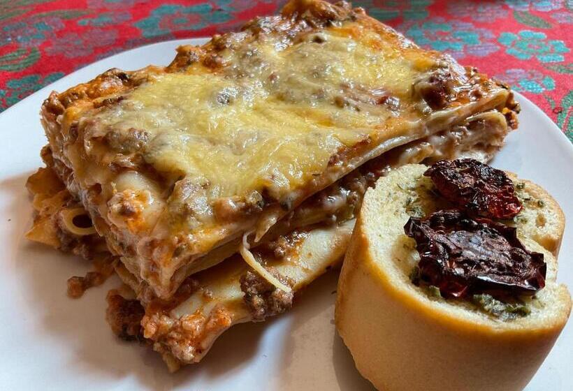 تختخواب و صبحانه White House   Casa De Interacción