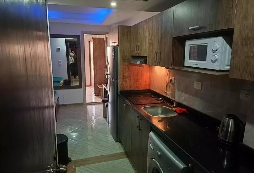 Cecelia Resort Private C6