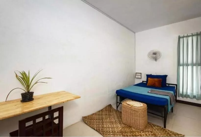 Fusion Hostel