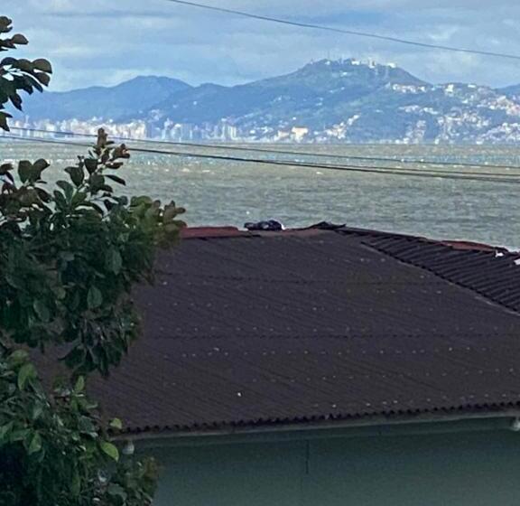 Hostel Praia De Fora Lu