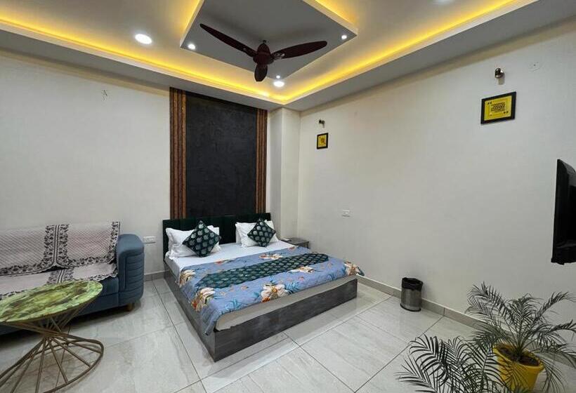 هتل Bnb Kashi Darsan