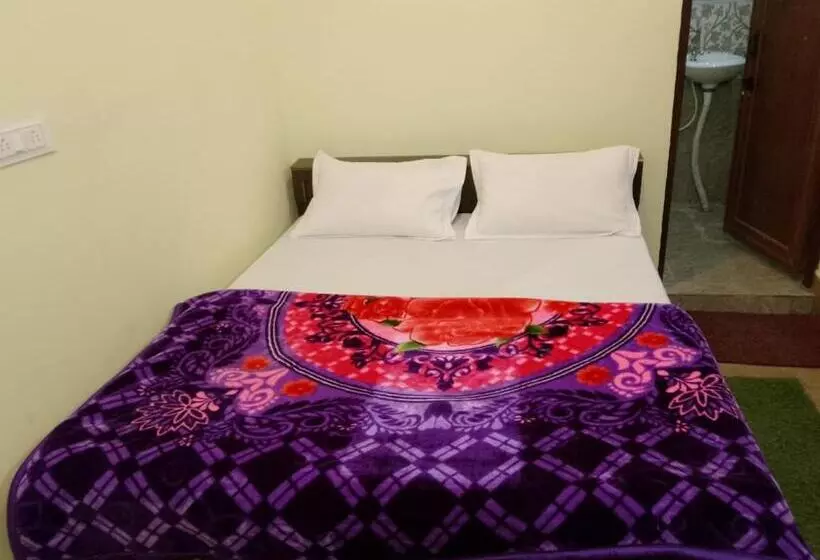 Hotel Himalayan View