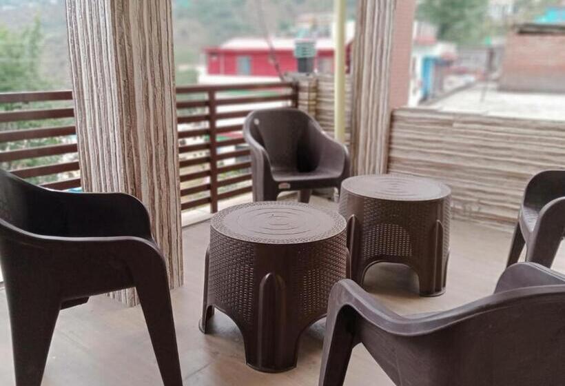 Hotel Himalayan View