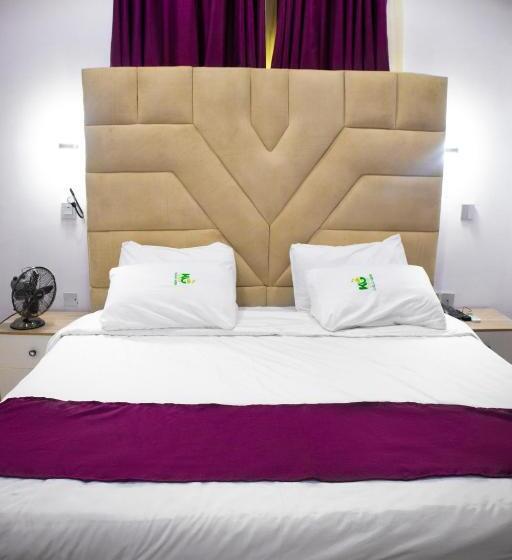 هتل Klulead Garden And Suites