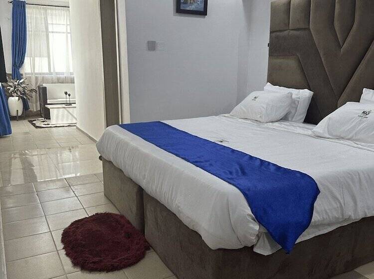 هتل Klulead Garden And Suites