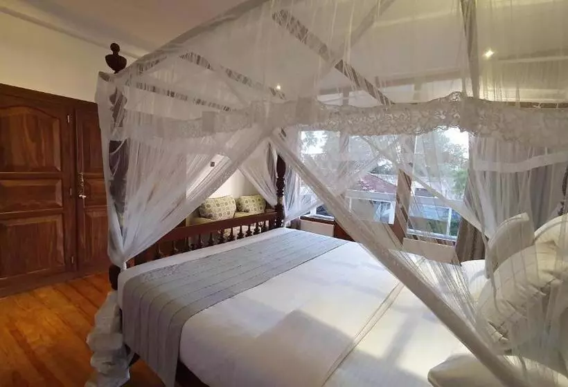 Hotelli Margaret House