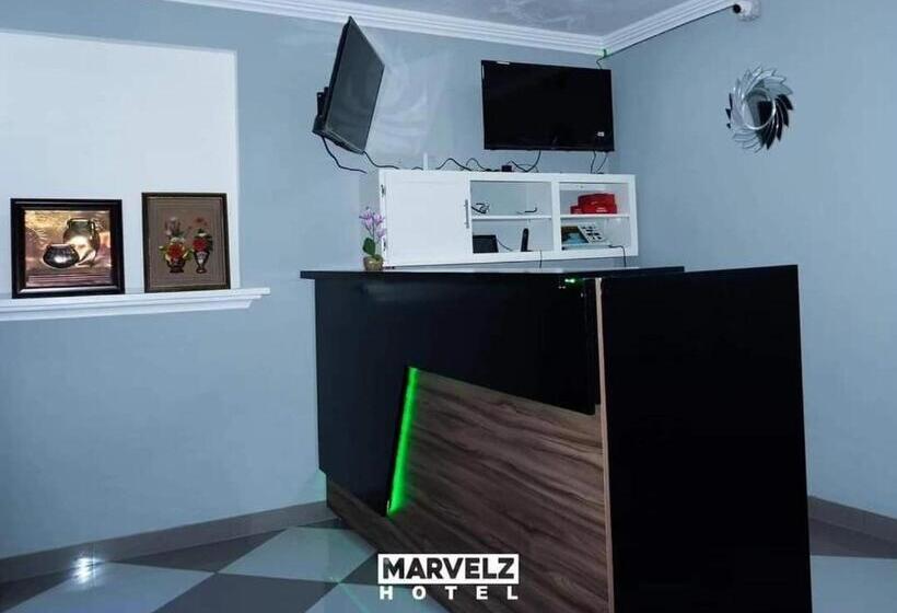 هتل Marvelz