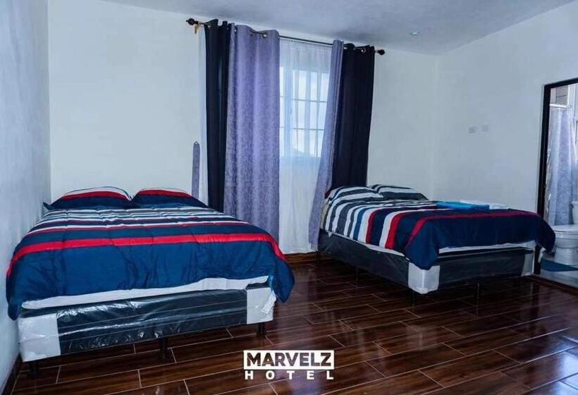 هتل Marvelz