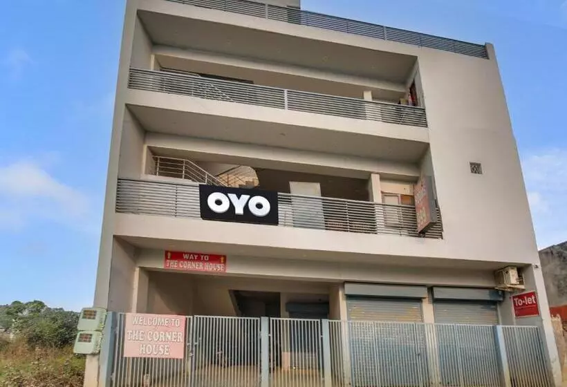 ホテル O The Corner House