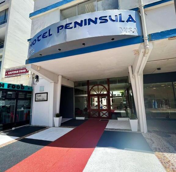 Hotel Peninsula