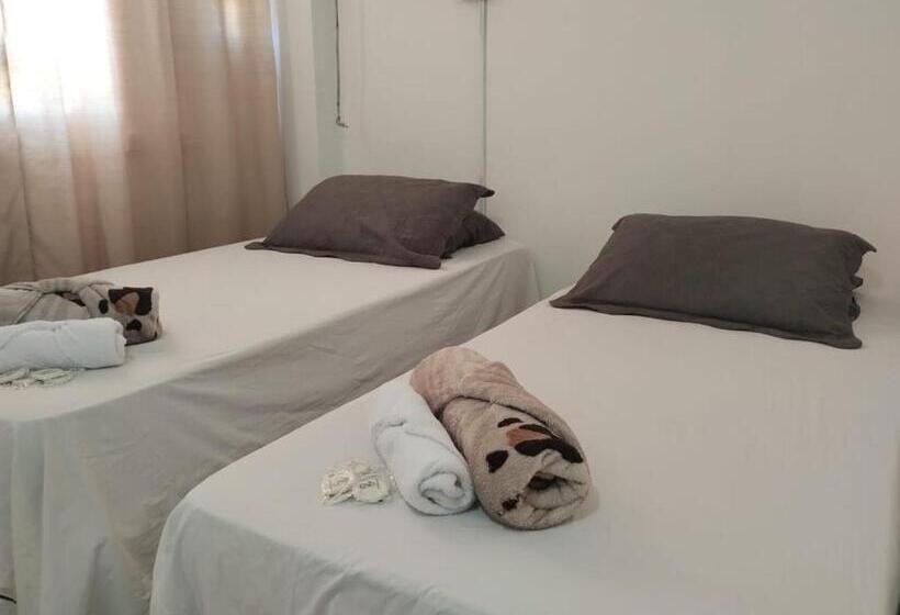 فندق Pousada Jardins Campista