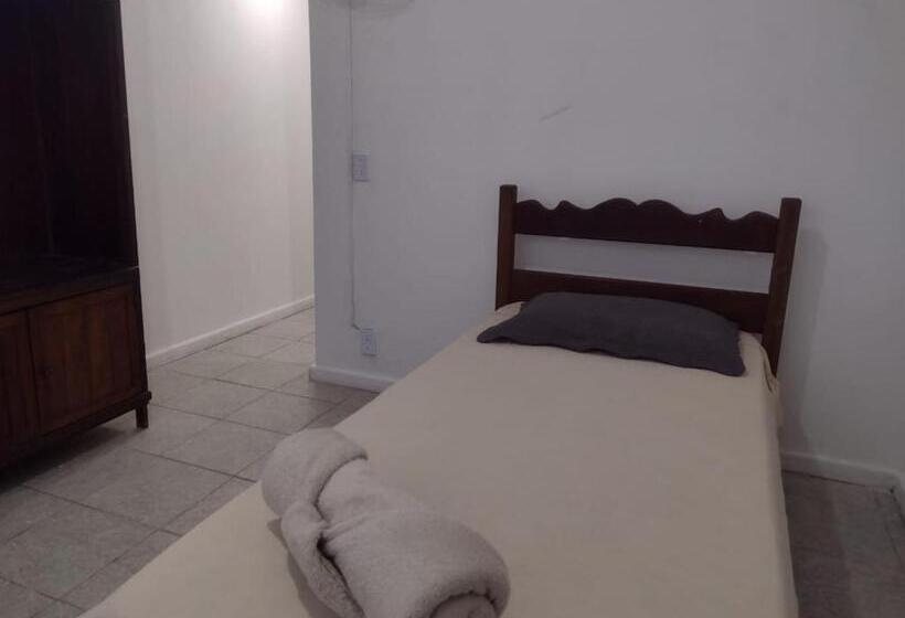 فندق Pousada Jardins Campista