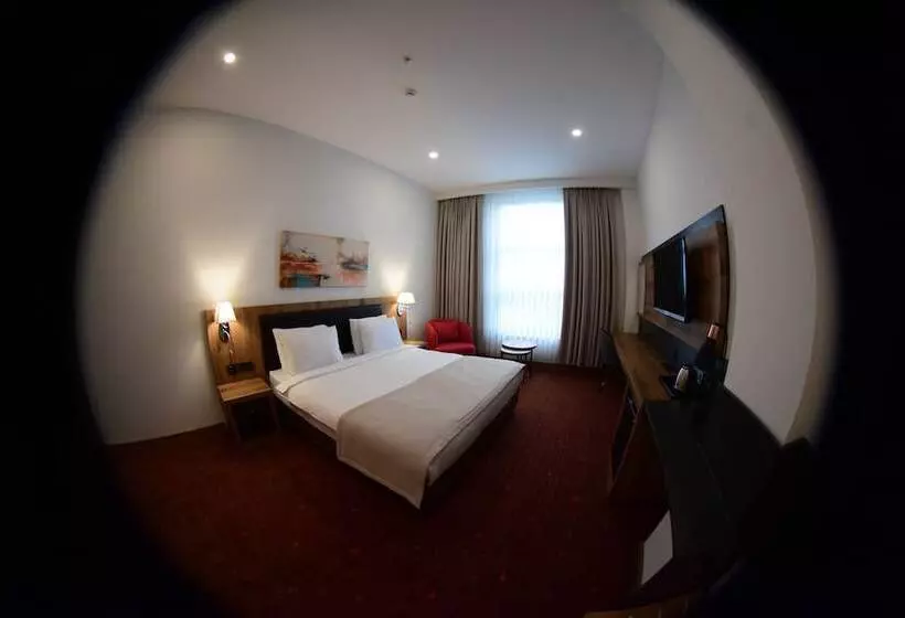 ホテル Ramada By Wyndham Karacabey