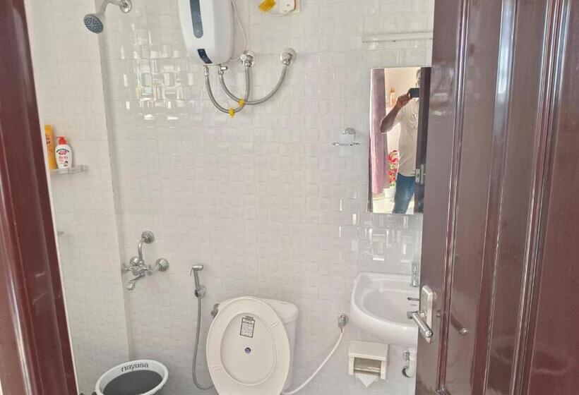 בית מלון כפרי Sancta Maria Airport