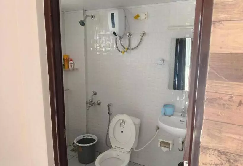 Hotelli Sancta Maria Airport