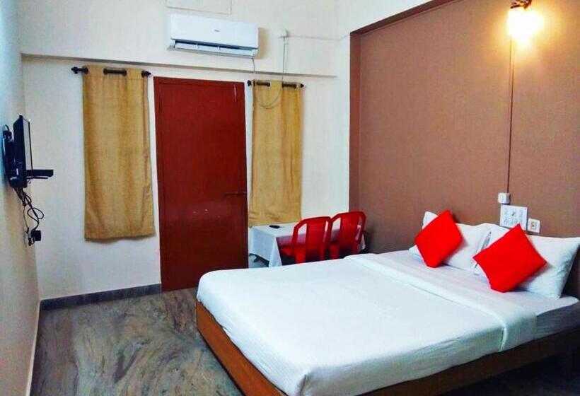 Отель Staymaker Ss Residency