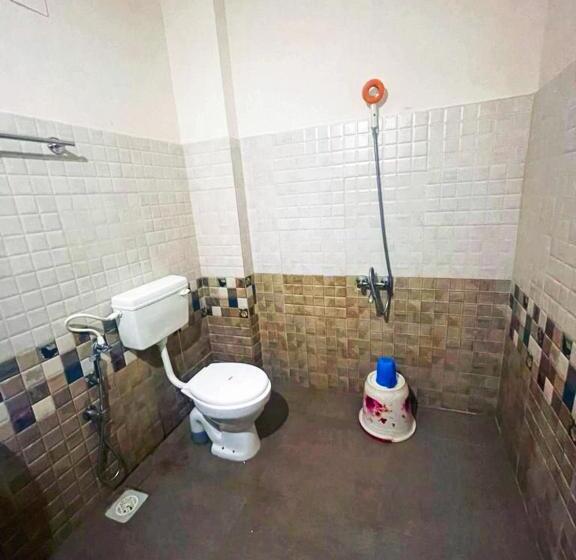 Отель Staymaker Ss Residency