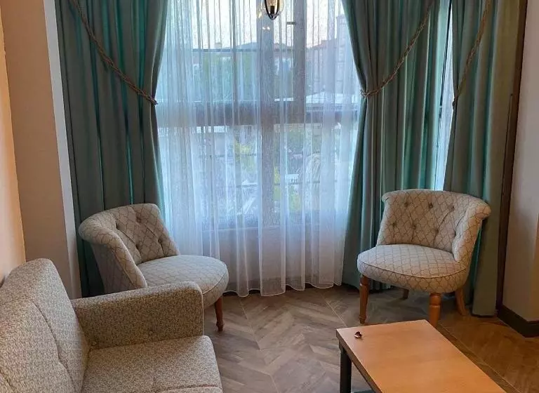 هتل Talles Suit