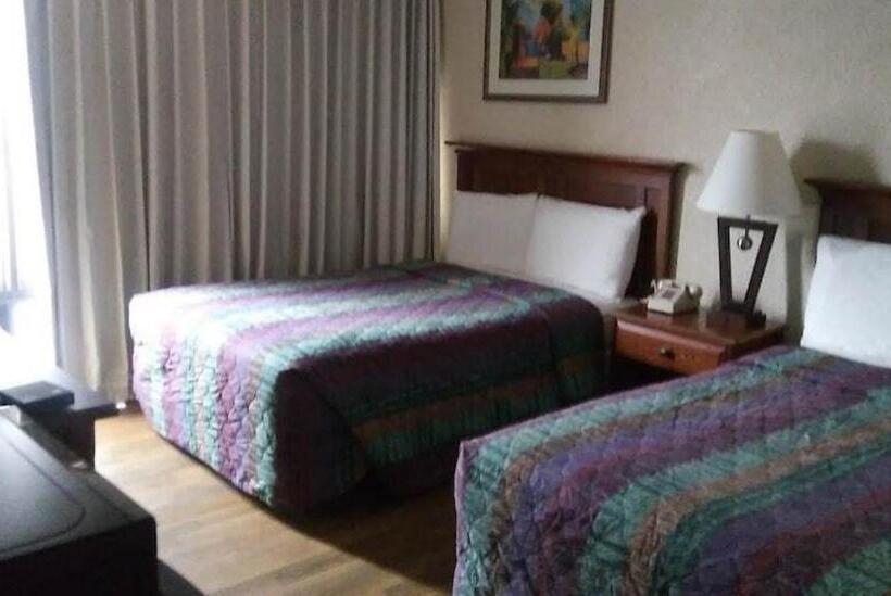 בית מלון כפרי Workforce Lodge