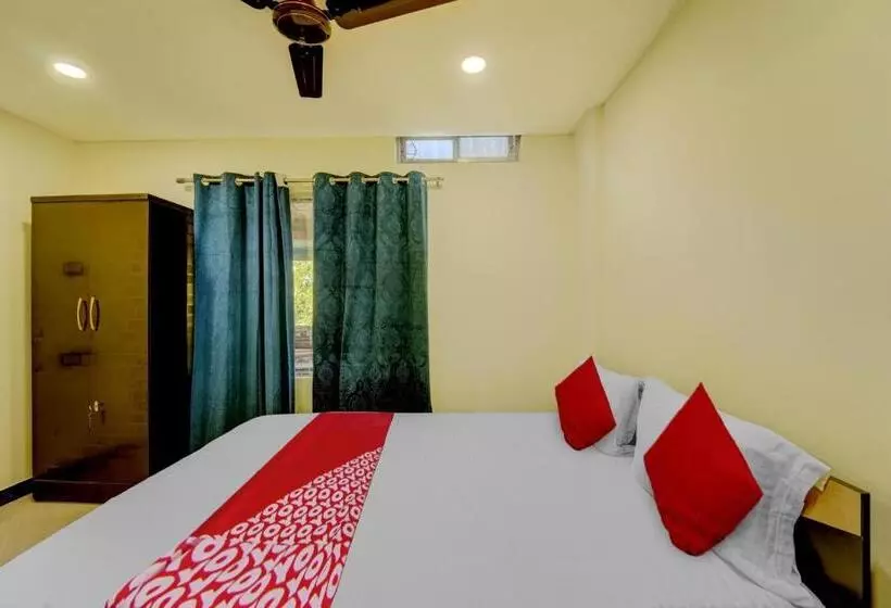 ホテル Rajnandini
