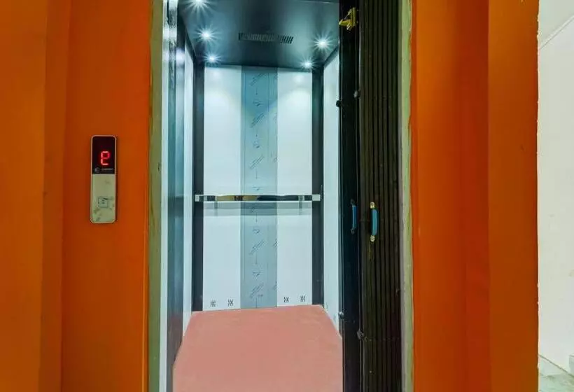 ホテル Rajnandini