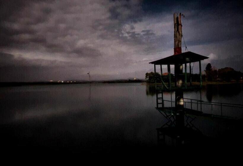 פנסיון Cabana S On Gatun Lake In Arenosa