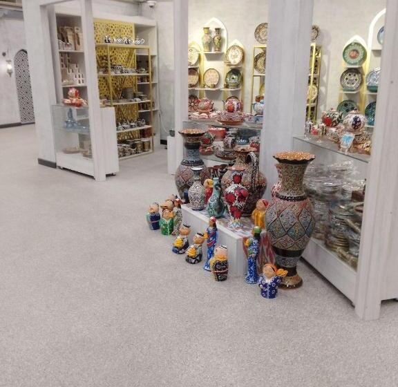 Pensionat Damirbek Davronov Guest House