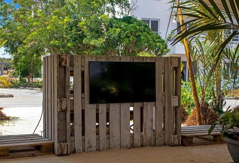 膳宿费 Fumba Apartment