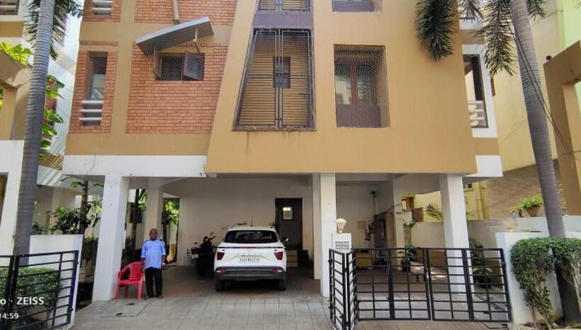 פנסיון Hudson Stay Velachery