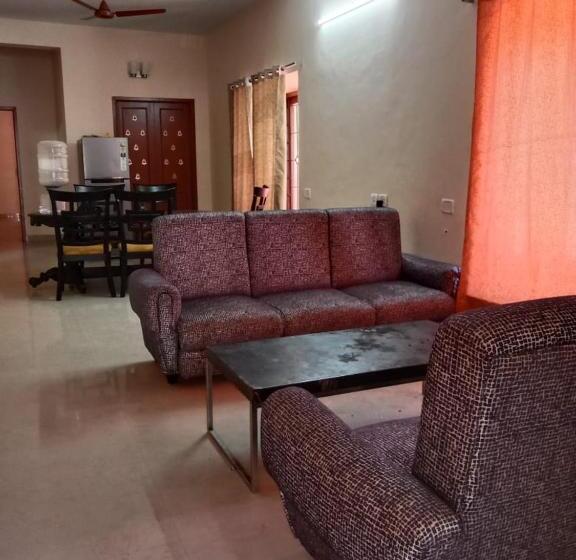 פנסיון Hudson Stay Velachery