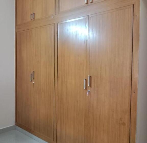 פנסיון Hudson Stay Velachery